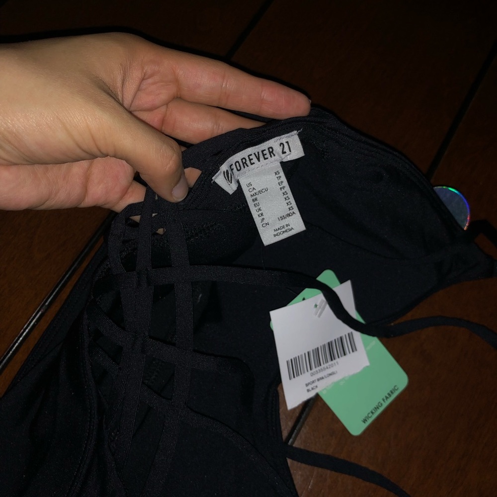 Sports bra - Picture 3 of 3